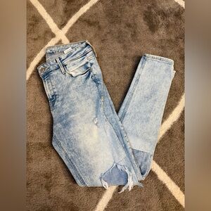 Old Navy Distressed Light Blue Skinny Jeans